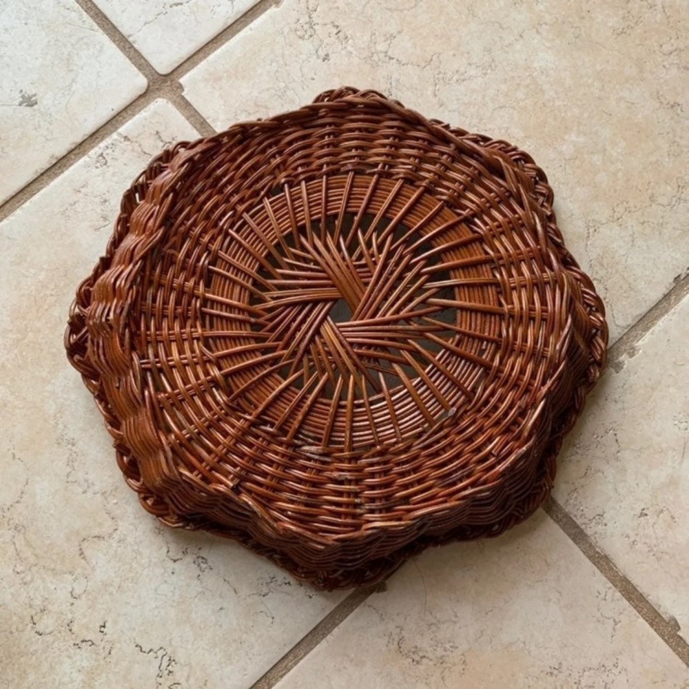 Brown Wicker Basket - Picture 4 of 8